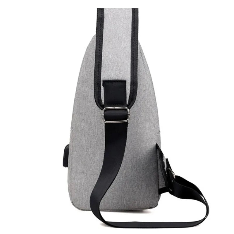 ¡Descubre el Bolso de Pecho para Hombre, la bandolera perfecta para mantener tus pertenencias organizadas mientras disfrutas de tus actividades al aire libre