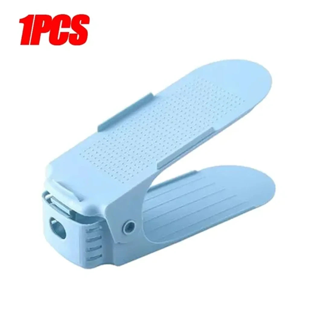 Mantén tus zapatos organizados y tu hogar libre de desorden con el Zapatero Ajustable de Doble Capa! Este innovador organizador es perfecto para maximizar el espacio de almacenamiento, manteniendo tus zapatos al alcance y bien organizados.