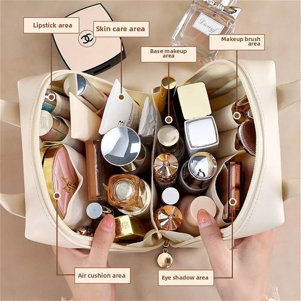 Organiza tu belleza con estilo y elegancia: Este Organizador de Maquillaje de Lujo es la solución perfecta para quienes buscan practicidad, diseño y durabilidad en un solo producto. Ideal para el uso diario o tus viajes