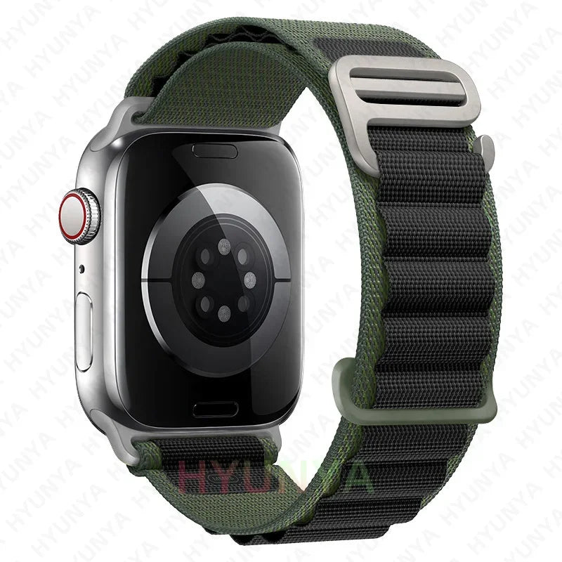 Comodidad, resistencia y estilo para tu Apple Watch con la correa Alpine deportiva.