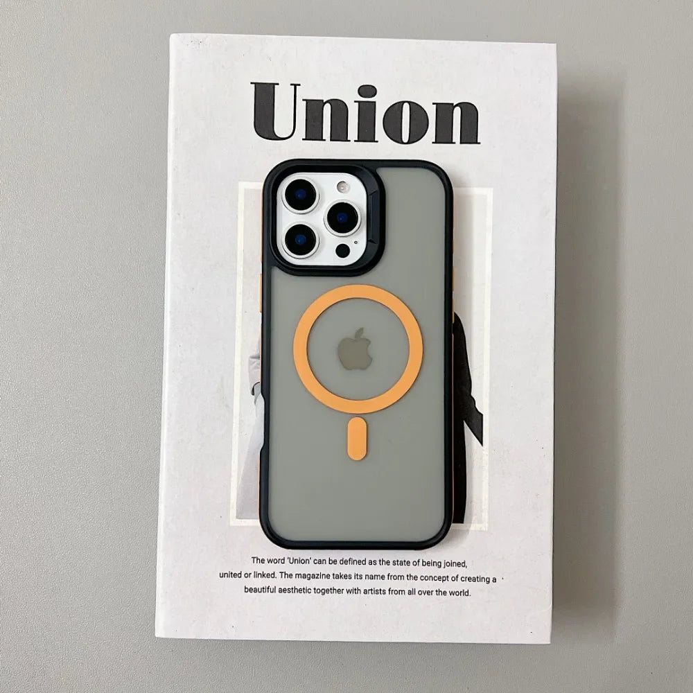 Funda de lujo con armadura translúcida mate de Color magnético a prueba de golpes para iPhone 11 12 13 14 15 16 ProMax Magsafe cubierta de carga inalámbrica