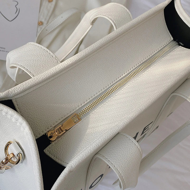 Descubre el bolso perfecto para complementar tu estilo diario. Este bolso cruzado informal de color sólido es la combinación ideal de practicidad, estilo y comodidad. Con un diseño moderno y un acabado en lona resistente