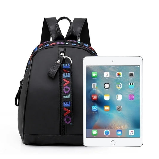 Mochila Casual LOVE-Estilo, Comodidad y Versatilidad. Lleva tu estilo a otro nivel.
