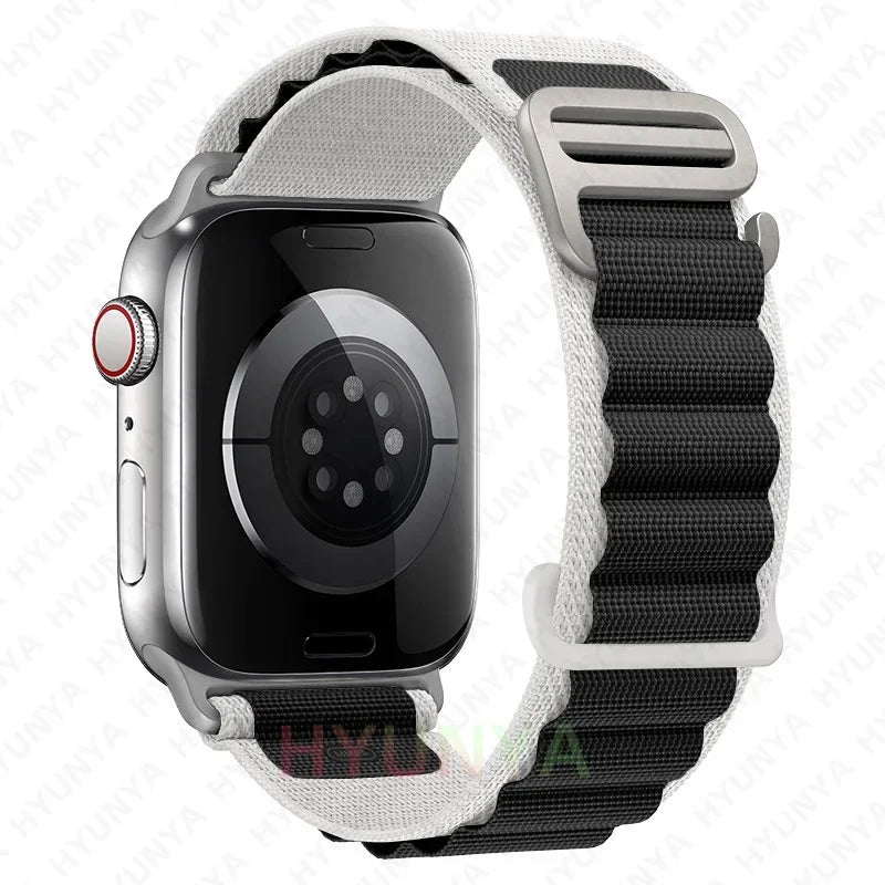 Comodidad, resistencia y estilo para tu Apple Watch con la correa Alpine deportiva.