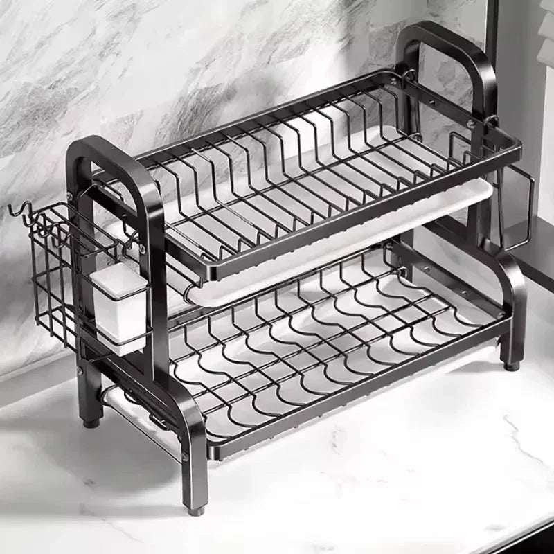 ¿Cansado de tener platos, utensilios y tazas desordenados por toda la encimera? ¡Este escurridor de platos de 2 niveles es la solución perfecta para mantener tu cocina limpia, ordenada y funcional!