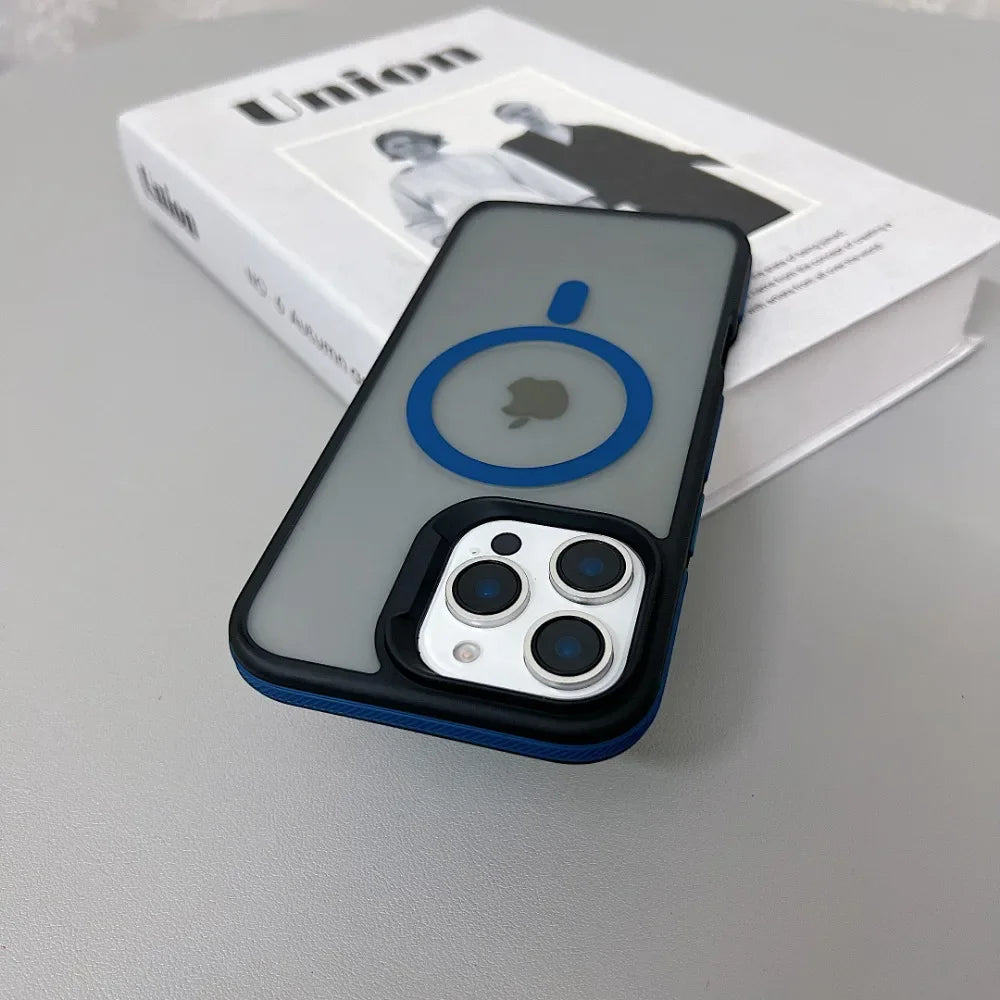 Funda de lujo con armadura translúcida mate de Color magnético a prueba de golpes para iPhone 11 12 13 14 15 16 ProMax Magsafe cubierta de carga inalámbrica