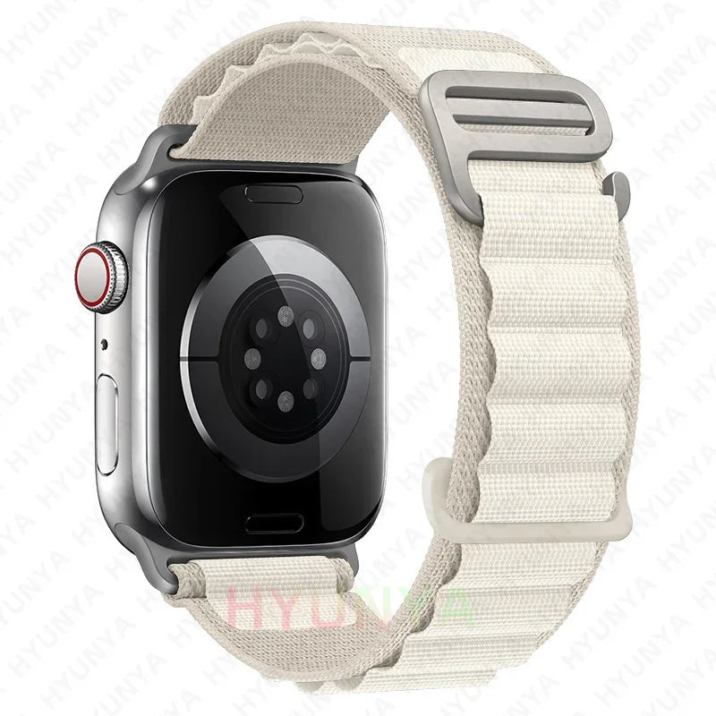 Comodidad, resistencia y estilo para tu Apple Watch con la correa Alpine deportiva.