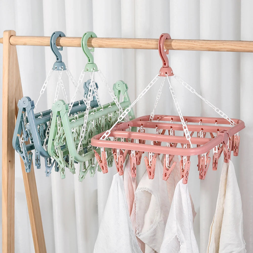 Ahorra Espacio y seca tu Ropa con este práctico tendedero plegable. Perfecto para departamentos.