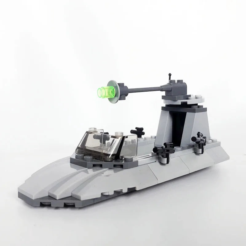 Set de bloques de construcción diseñado para los verdaderos fanáticos de Star Wars, ofreciéndote una experiencia de juego dinámica con mini figuras de acción y vehículos icónicos
