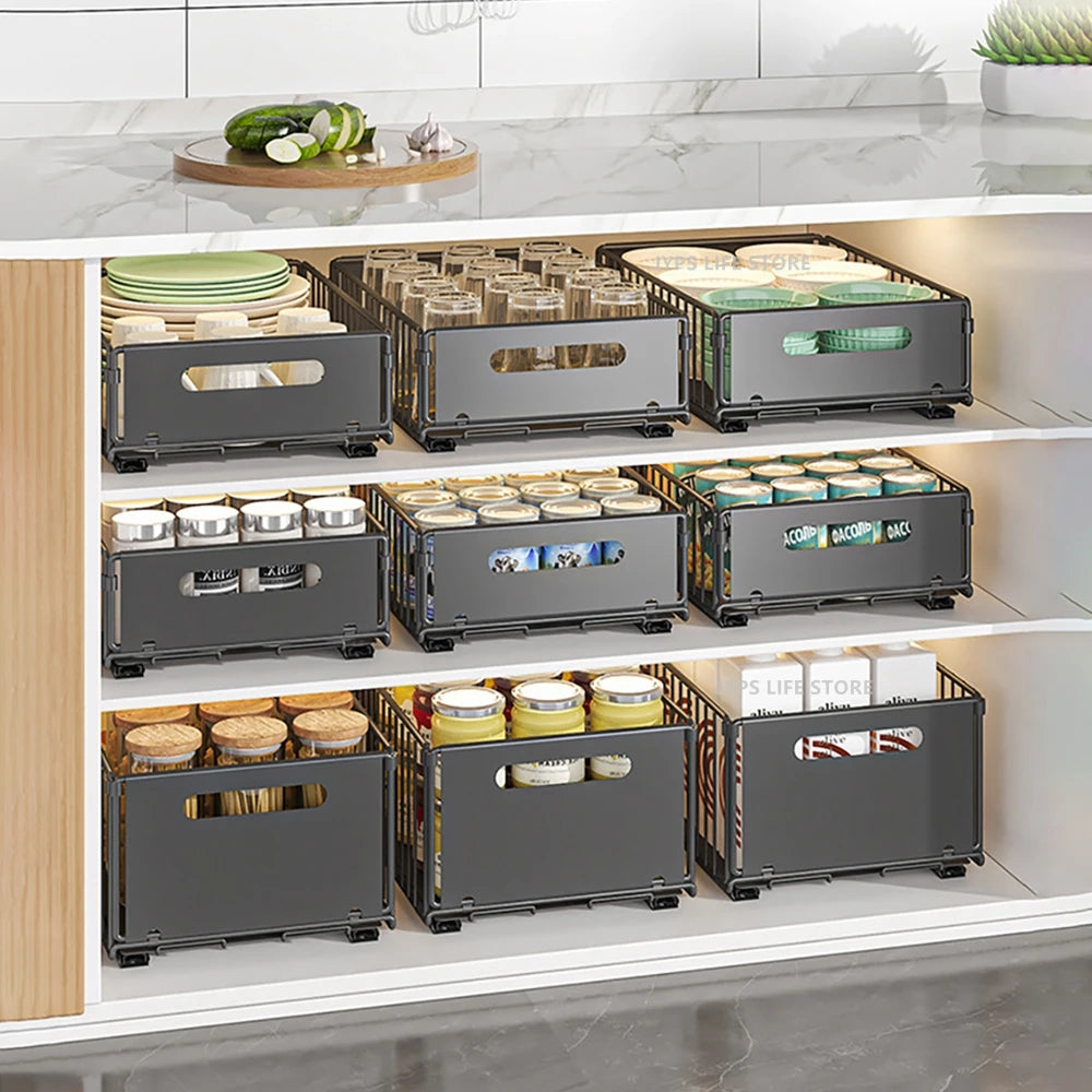 ¡Transforma tu cocina y otros espacios con el Organizador Extraíble JYPS! Diseñado para hacer tu vida más fácil, este estante de almacenamiento de alta calidad es la solución perfecta para mantener todo en su lugar y al alcance de la mano