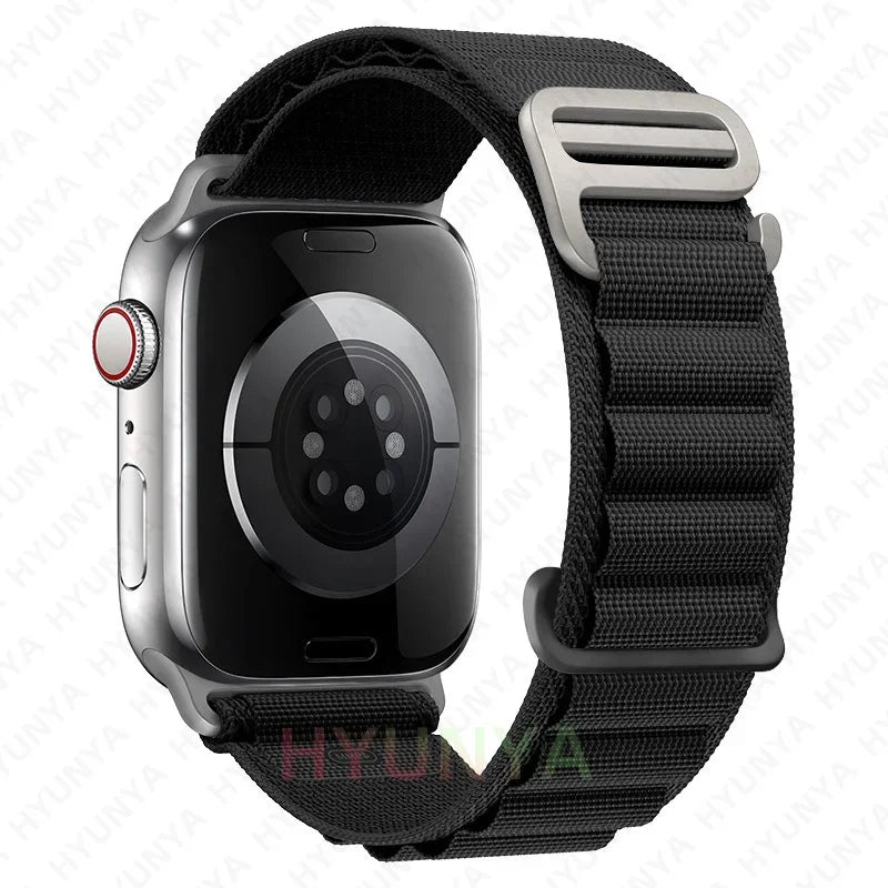 Comodidad, resistencia y estilo para tu Apple Watch con la correa Alpine deportiva.