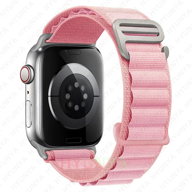 Comodidad, resistencia y estilo para tu Apple Watch con la correa Alpine deportiva.