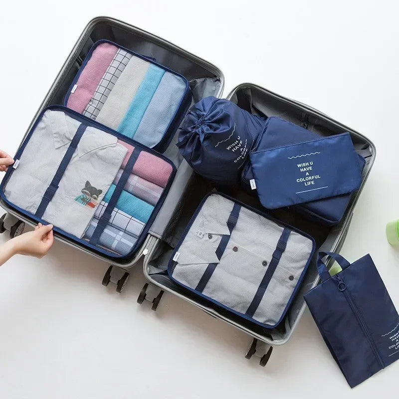 ¿Estás buscando una manera eficiente de organizar tu maleta y mantener todo en su lugar durante tus viajes? Este Juego de 7 Piezas de Organizadores de Viaje es la solución ideal para ti. Diseñado para ayudarte a empacar de manera ordenada y sin estrés