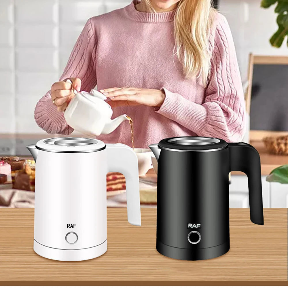 Disfruta de tu café, té o agua caliente en cualquier momento y lugar con este hervidor eléctrico portátil!
