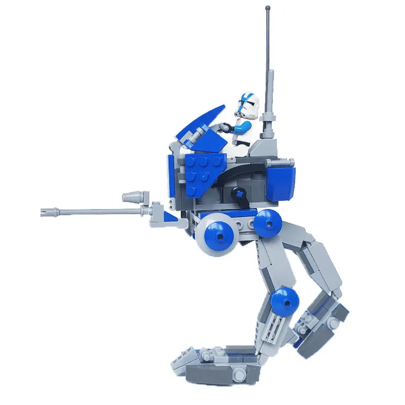 Set de bloques de construcción diseñado para los verdaderos fanáticos de Star Wars, ofreciéndote una experiencia de juego dinámica con mini figuras de acción y vehículos icónicos