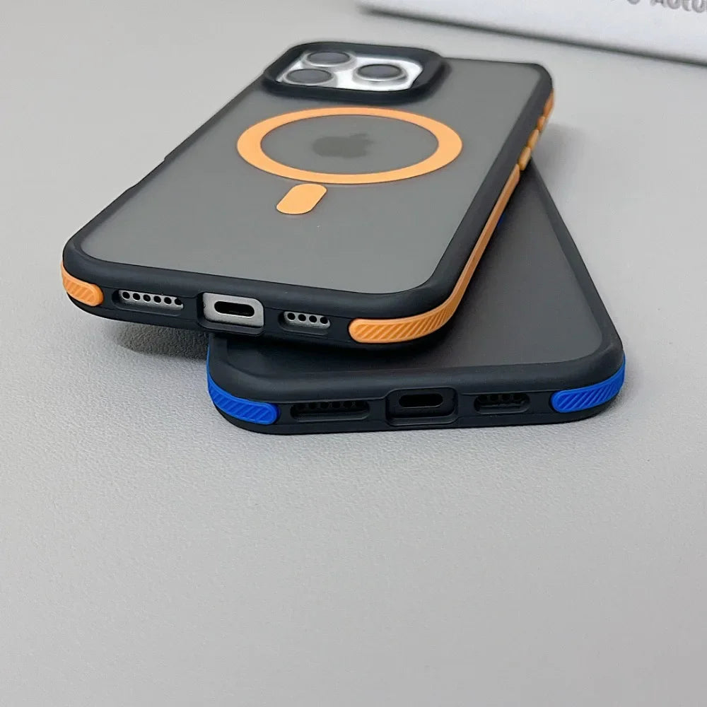 Funda de lujo con armadura translúcida mate de Color magnético a prueba de golpes para iPhone 11 12 13 14 15 16 ProMax Magsafe cubierta de carga inalámbrica