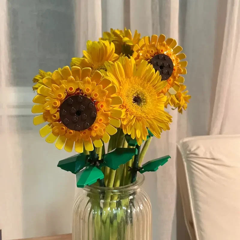 ¿Buscas un regalo único y creativo para sorprender a una niña? Bloques de construcción forma de Girasol",no solo es un juguete, sino también una hermosa decoración de escritorio.