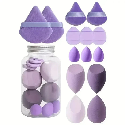 Luce un maquillaje impecable con estas esponjas de maquillaje, ideales para aplicar y mezclar productos como base, contorno, corrector y polvo. Con un diseño supersuave y una textura que se adapta perfectamente a tu piel(tenemos en diferentes colores)