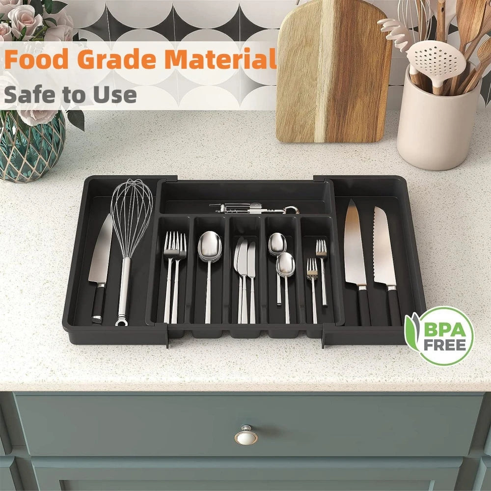 ¿Tienes un cajón de cocina desordenado y te cuesta encontrar tus cubiertos cuando los necesitas? ¡Este organizador de cajones para cubiertos es la solución perfecta para mantener tu cocina ordenada y eficiente! Con su diseño expandible y ajustable
